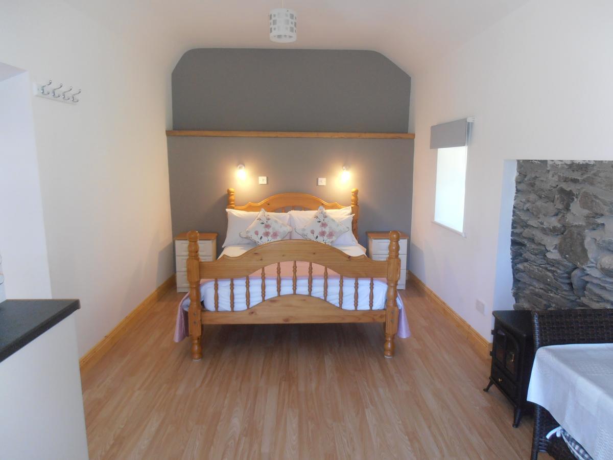 Adrigole Hungry Hill Lodge מראה חיצוני תמונה